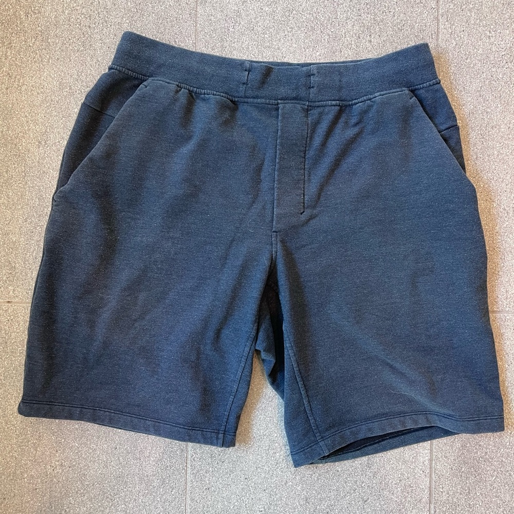 Men’s Lululemon cotton shorts -Large